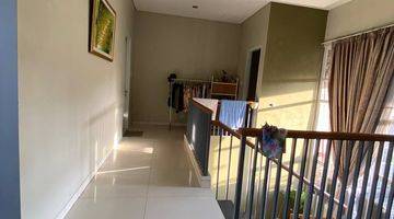 Gambar 4 Rumah 2 Lantai Semi Furnished SHM di Jl. Raya Pondok Aren, Tangerang Selatan