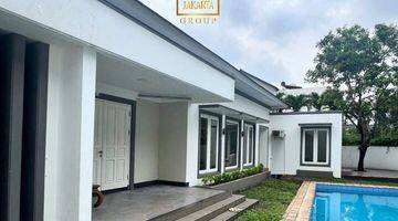 Gambar 2 Rumah Kemang 2 Lantai Prime Area Ada Pool, Garasi Carport Luas