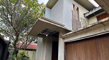 Gambar 4 Rumah 2 Lantai Minimalis Lingkungan Tenang Dekat The Perk Pejaten