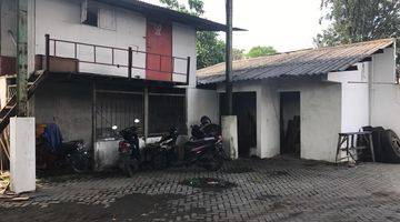 Gambar 4 Gudang di Raya Gempol. Nol Jl Raya Propinsi Surabaya Malang