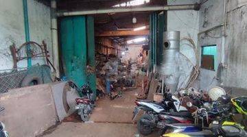 Gambar 5 DIJUAL GUDANG PINGGIR JALAN RAYA,
LOKASI STRATEGIS, COCOK UNTUK TEMPAT USAHA, KOST- KOSTAN, DLL. PASAR BARU, TANGERANG 