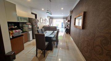 Gambar 1 Dijual Rumah Cantik Furnished Siap Huni di The Icon Bsd