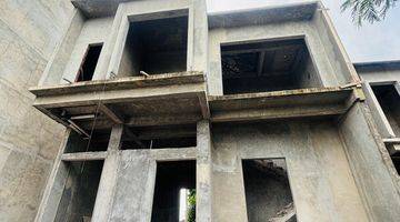 Gambar 2 Rumah Baru 2 Lantai Unfurnished SHM di Gentan Sleman Yogyakarta