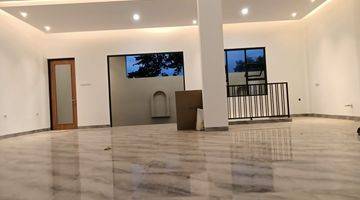 Gambar 5 Rumah 3 Lantai di Kawasan Perkotaan Bagus Furnished palagan