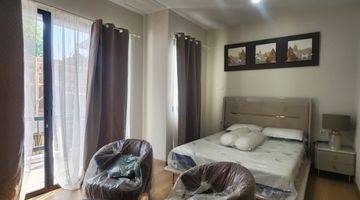 Gambar 4 For Sale
town House Kebagusan
jakarta Selatan