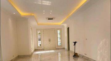 Gambar 2 For Sale
luxurious Modern Classic
brand New  House
menteng Jakpus

