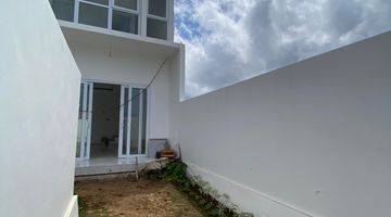 Gambar 5 Dijual Rumah Model Villa Nusa Dua