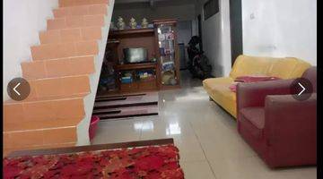 Gambar 4 Rumah 2 Lantai Baru Furnished SHM di Jl.raya Batujajar, Bandung Barat