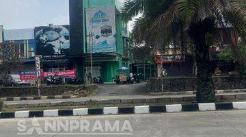 Gambar 1 Dijual ruko 3 lantai dijalan boulevard grand depok city depok