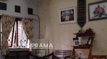 Gambar 4 Dijual cepat rumah second siap huni di dalam perumahan di Tanah baru, Beji depok