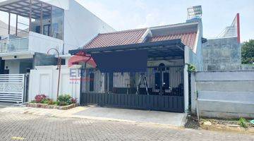 Gambar 1 Rumah di Perumahan Yang Tenang Dekat Wisata Wendit Furnished 