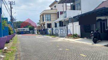 Gambar 4 Rumah di Perumahan Yang Tenang Dekat Wisata Wendit Furnished 