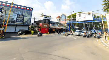 Gambar 5 Ruko SHM 3 Lantai Dekat Tol Singosari di Jl. A. Yani, Malang