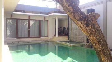 Gambar 2 For Sale Nice Villa with Rice Field View in Kerobokan 