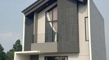 Gambar 1 Dijual rumah 2 Lt royal batavia 