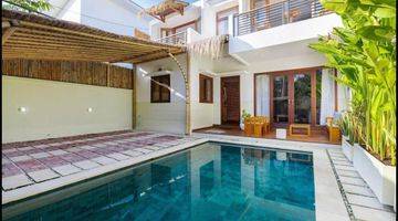 Gambar 1 Disewakan Villa 2 Lantai Full Furnished di Jalan Bidadari,seminyak, Badung