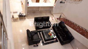 Gambar 4 Rumah Mewah Semi Furnish Dekat Mall Alam Sutra Tangerang