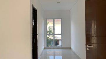 Gambar 4 Dijual Rumah Modern Siap Huni Cluster Palm Spring, Jakarta Garden City, Cakung, 015,030,019