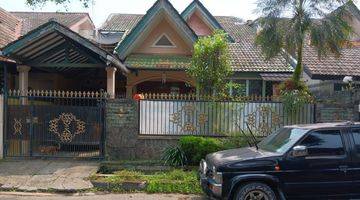 Gambar 1 
RUMAH dilokasi BSD
Giri loka 
