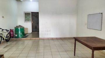 Gambar 2 Rumah Mewah Villa melati mas