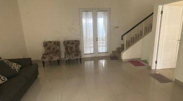 Gambar 3 Rumah Bagus 2 Lantai Residence One Bsd Tangerang