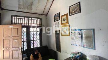 Gambar 4 RUMAH BESAR TINGKAT NYAMAN