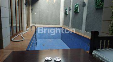 Gambar 5 Rumah mewah, private pool di lantai 3