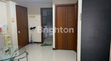 Gambar 4 APARTEMEN WATERPLACE