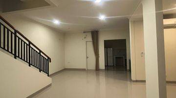 Gambar 3 Dijual Rumah Mewah 2 Lantai Baru Furnished di Cluster Flamingo, Gading Serpong, Tangerang