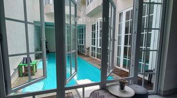 Gambar 3 Rumah 3 Lt Mewah Dengan Swimming Pool Di Lancewood BSD City S8130