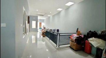 Gambar 5 Dijual Rumah 2,5 Lantai Semi Furnished Di Sayap Buah Batu, Kota Bandung, Nyaman & Bagus Untuk Dijadikan Tempat Tinggal, Kantor, Ataupun Tempat Usaha