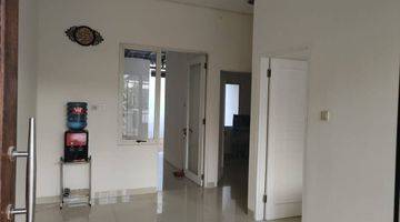 Gambar 4 Rumah Bagus Di Villa Galaxy (tr) 