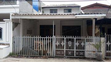 tampak depan perumahan kemayoran 2 lantai siap