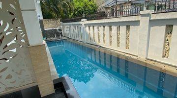 Gambar 5 Rumah Full Furnished Dengan Pool Hanya 300 Meter Dari Citos