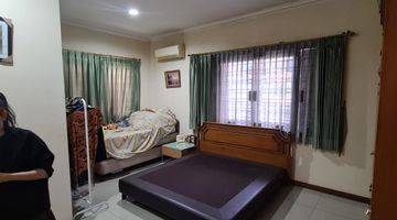 Gambar 4 Dijual Rumah 2 Lantai Di Graha Famili Surabaya