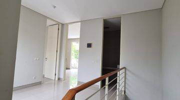 Gambar 3 DIJUAL / DISEWARUMAH BARU RENOV GREENLAKE CITRALAND, SURABAYA