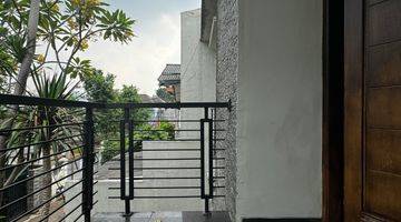 Gambar 1 Rumah Modern Tropis Kemang Bangka Akses Nyaman