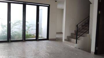 Gambar 5 Dijual Rumah 2 Lantai Metland Puri Rare Unit