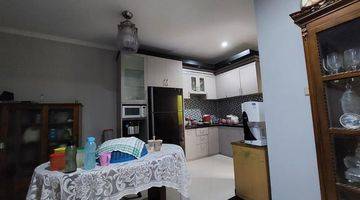 Gambar 5 Rumah 2 Lantai Bagus Semi Furnished SHM di Cibubur Bogor