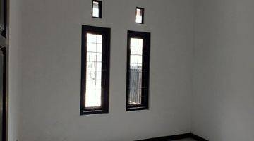 Gambar 2 Rumah Bagus Unfurnished SHM di Condet Jakarta Timur