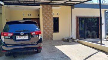 Gambar 5 Rumah Baru Unfurnished SHM di Jatiraden Bekasi 