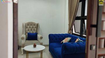 Gambar 5 Rumah 2 Lantai Semi Furnished SHM di Pondok Bambu Jakarta Timur