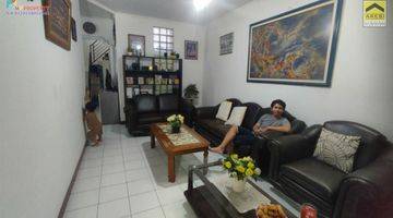 Gambar 2 Rumah Bagus Unfurnished SHM di Kalibaru Bekasi