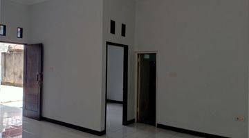 Gambar 1 Rumah Bagus Unfurnished SHM di Condet Jakarta Timur