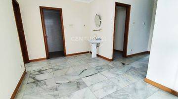 Gambar 3 Apartemen Mitra Sunter Bulevard 3BR Lantai 12 R2026