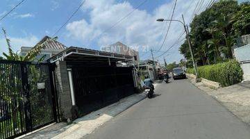 Gambar 5 Rumah Dengan Kolam Renang Lokasi Strategis Di Bogor Barat S7966