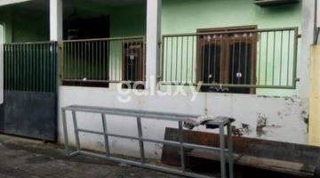 Gambar 1 Kost 13 Kamar Ketintang dekat Unesa