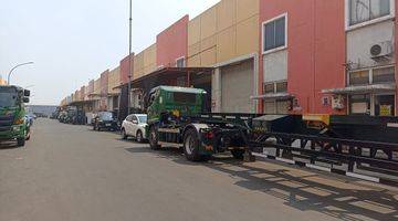 Gambar 1 Gudang  Di Bizpark Cakung Ada Cold Storage