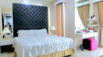 Gambar 5 Rumah 2 Lantai Bagus Full Furnished di Perum Central Park A Yani Surabaya, Surabaya