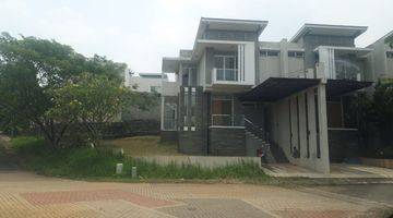 Gambar 5 Rumah Hook,  Dalam Cluster Modernhill  Di Pondok Cabe